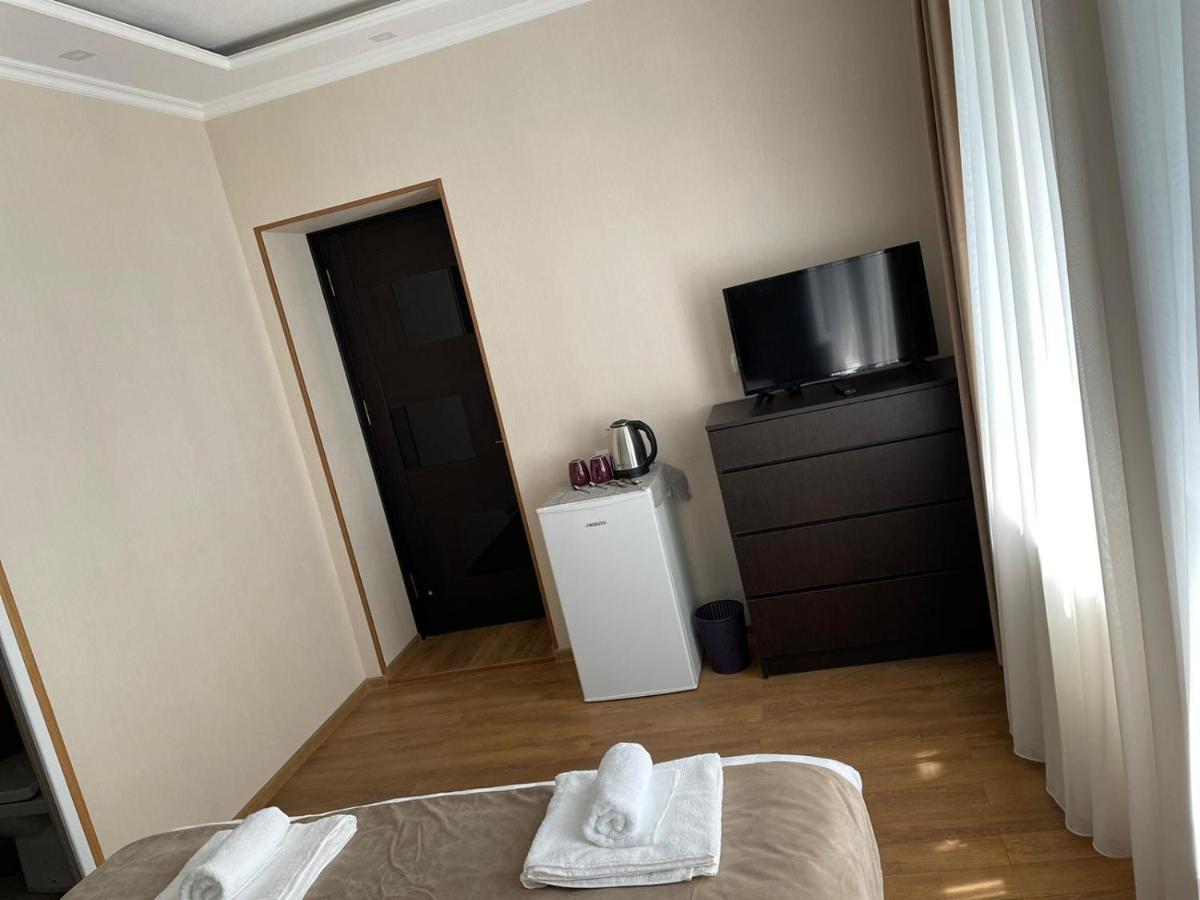 Serenity Likani Villa Hotel 보르조미 외부 사진