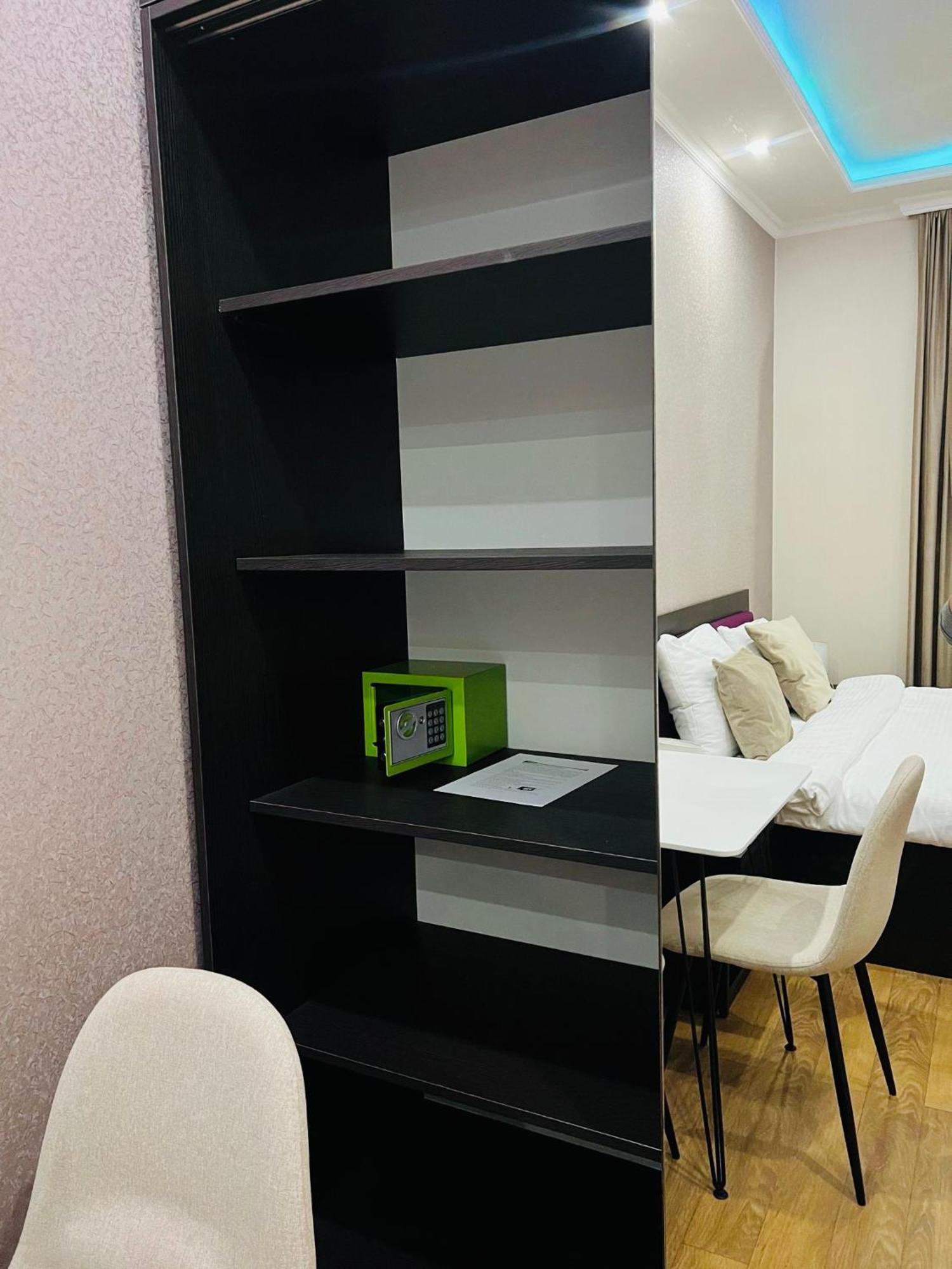 Serenity Likani Villa Hotel 보르조미 외부 사진